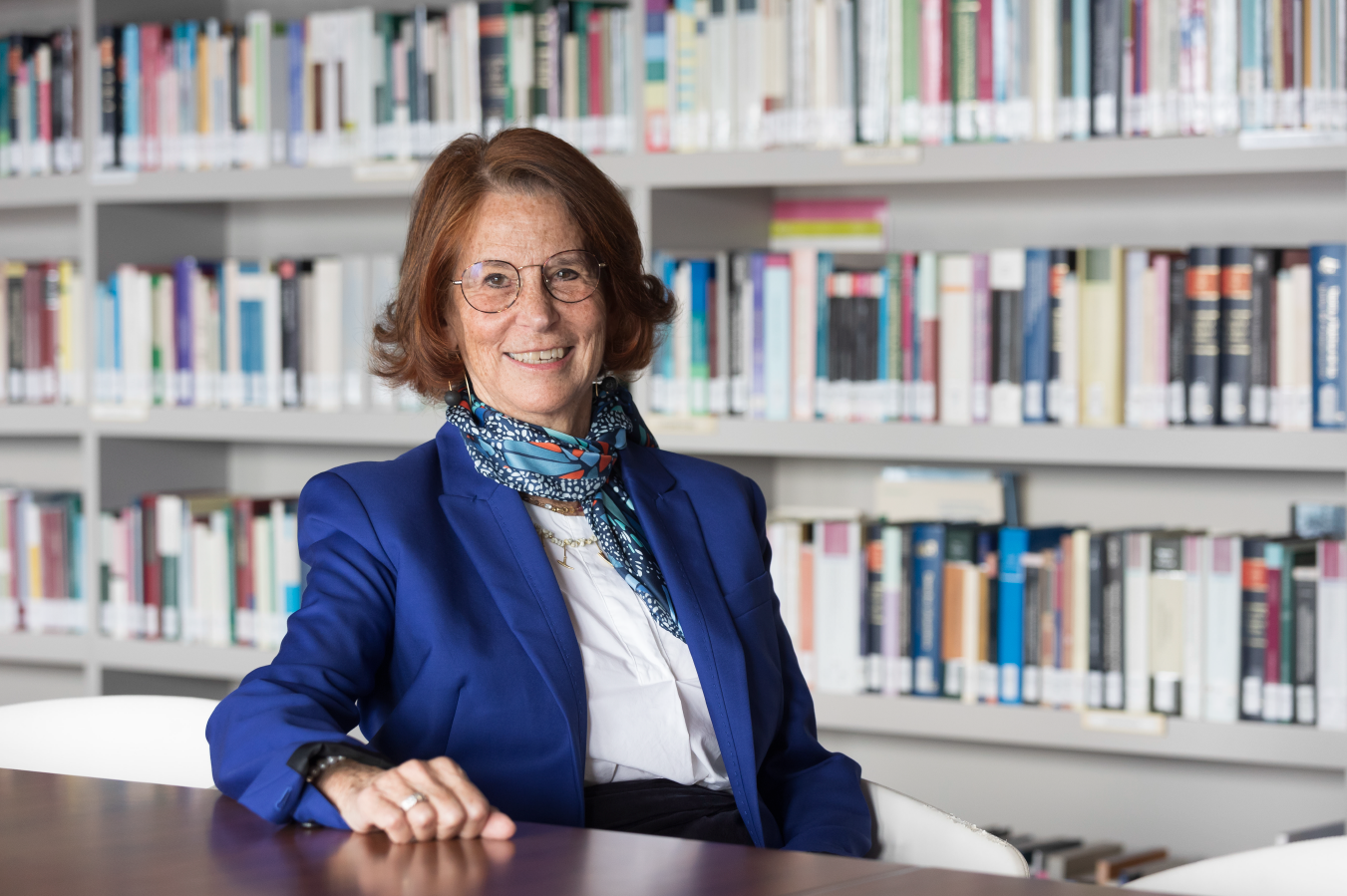 Esther Giménez-Salinas i Colomer